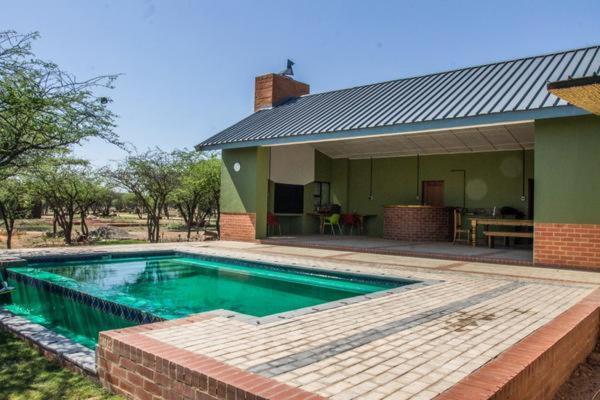 Chameleon Bush Lodge Hammanskraal Kültér fotó