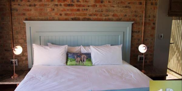 Chameleon Bush Lodge Hammanskraal Kültér fotó