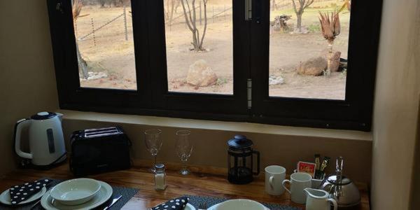 Chameleon Bush Lodge Hammanskraal Kültér fotó