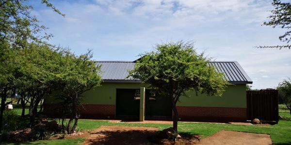 Chameleon Bush Lodge Hammanskraal Kültér fotó